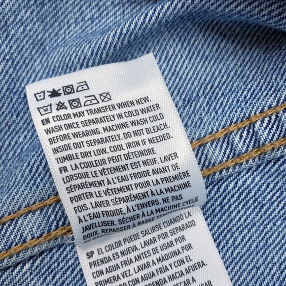 American Eagle Outfitters Jean Jacket - Picture 11 of 11